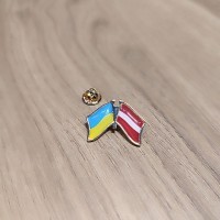 Значок Украина - Латвия
